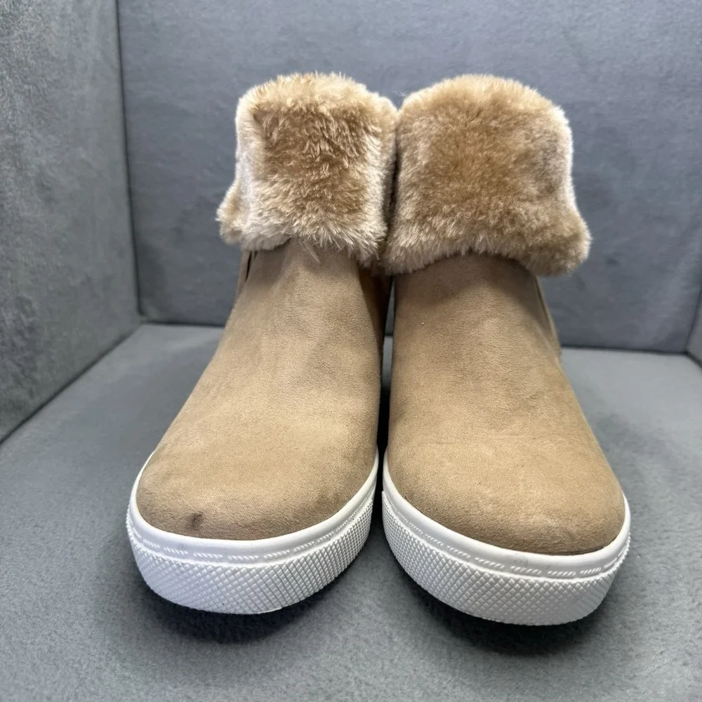 Brash Women's 9.5 Tan Faux Suede Fur Cuff Hidden Wedge Sneaker Booties